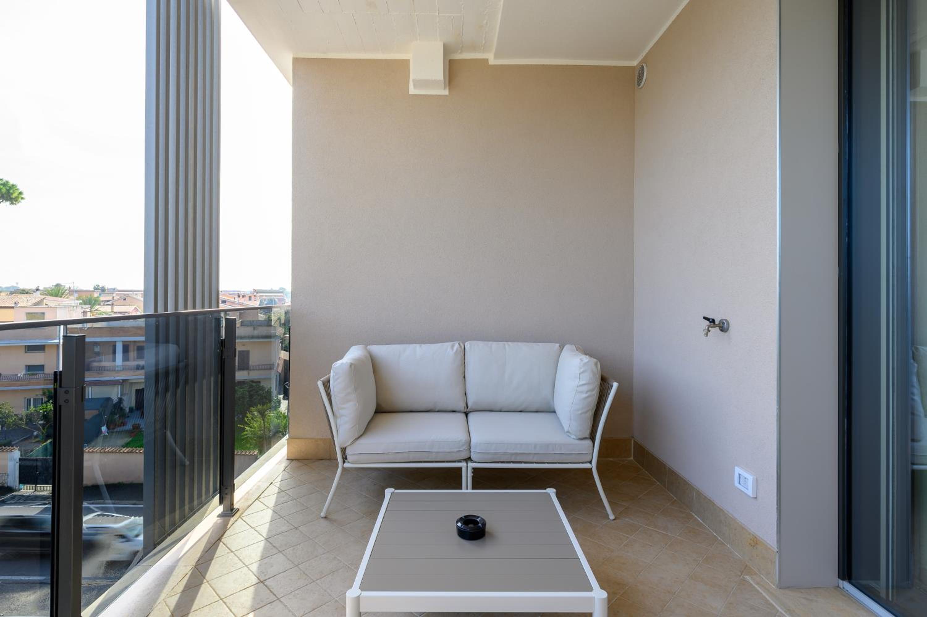 Tiber Terrace Retreat - Free Parking, Wi-Fi & Netflix
