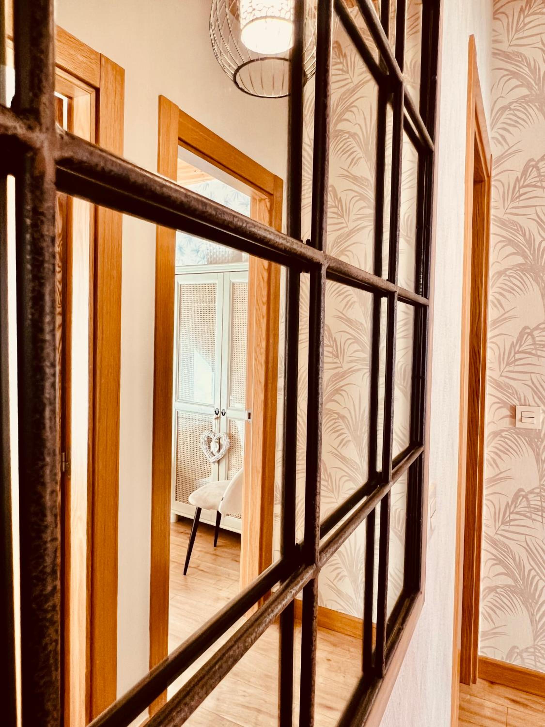 El Capricho de Claudia_ Apartamentos Burgos Catedral