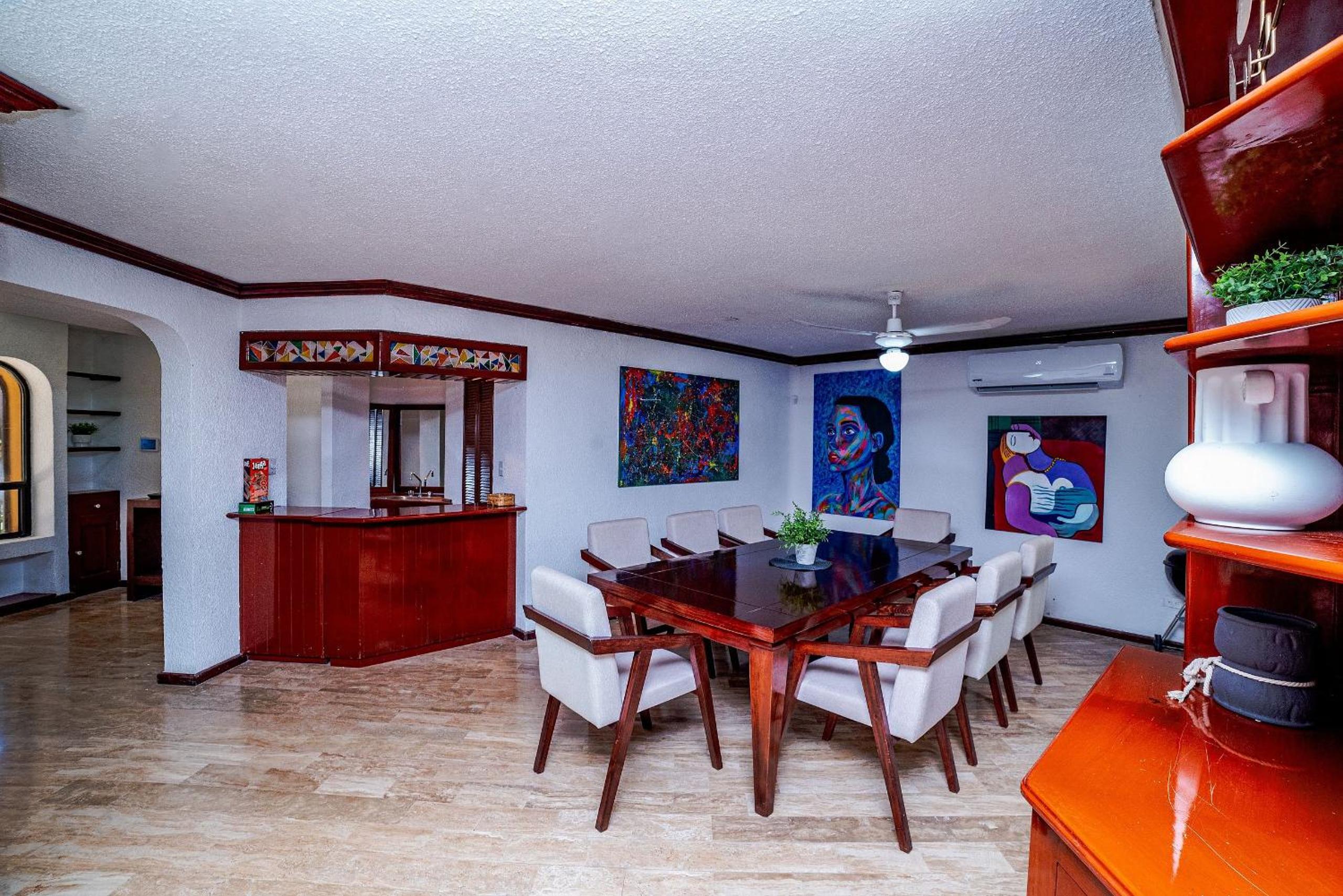 dining