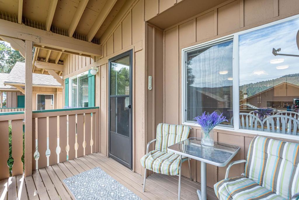 Hotel Lavender Haus - Image 1