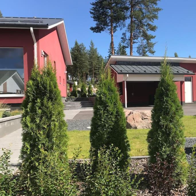 Upea ja avara huippulaatuinen omakotitalo