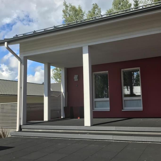Upea ja avara huippulaatuinen omakotitalo