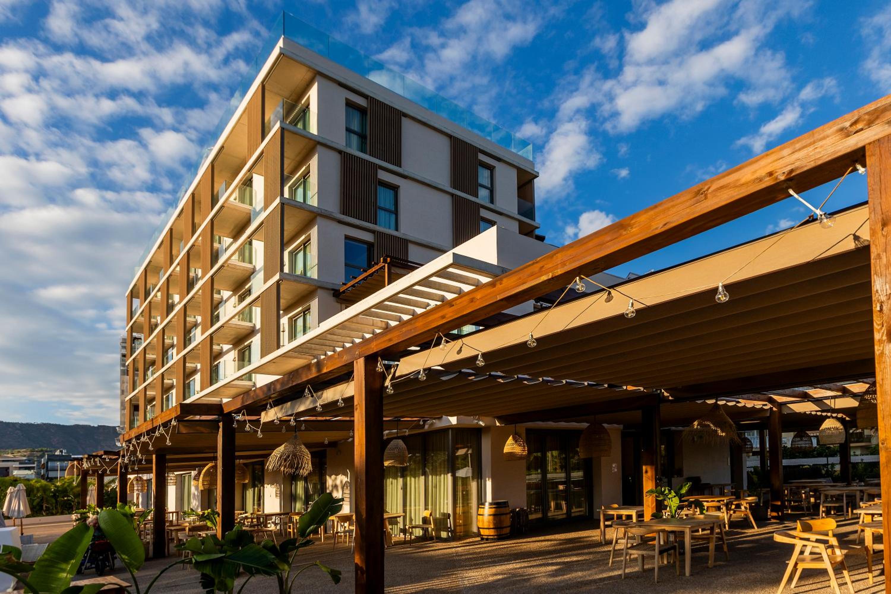 Hotel Albades Hotel & Spa - Adults Only - Image 1