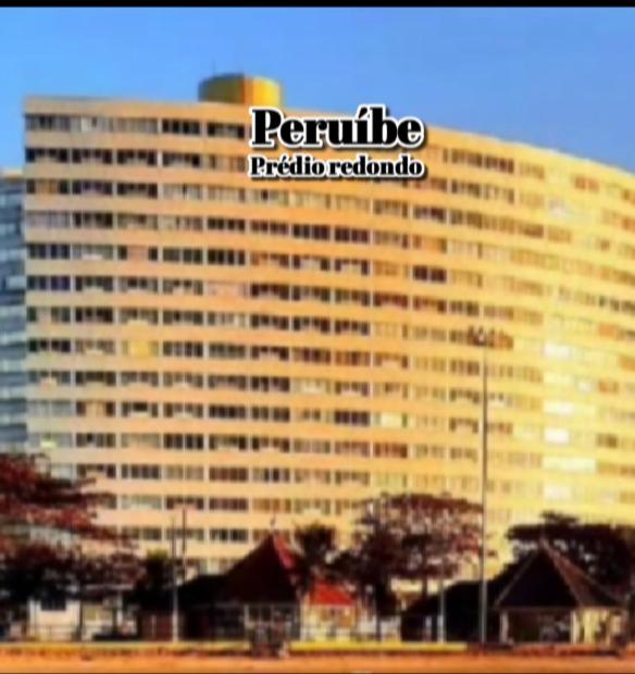 Peruíbe - prédio redondo - apartamentos frente ao mar
