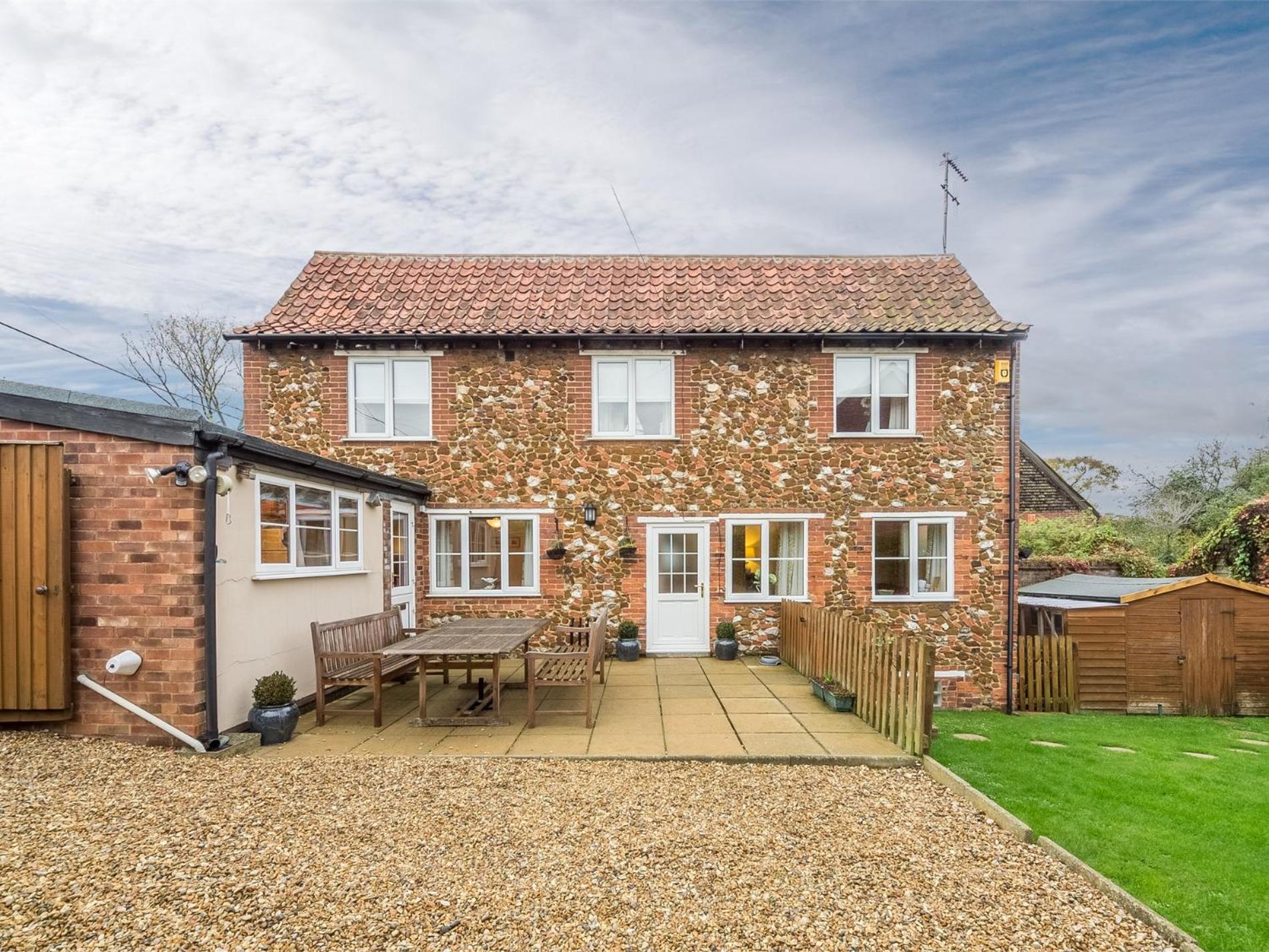 3 Bed in Sedgeford oc-kt092 view 2