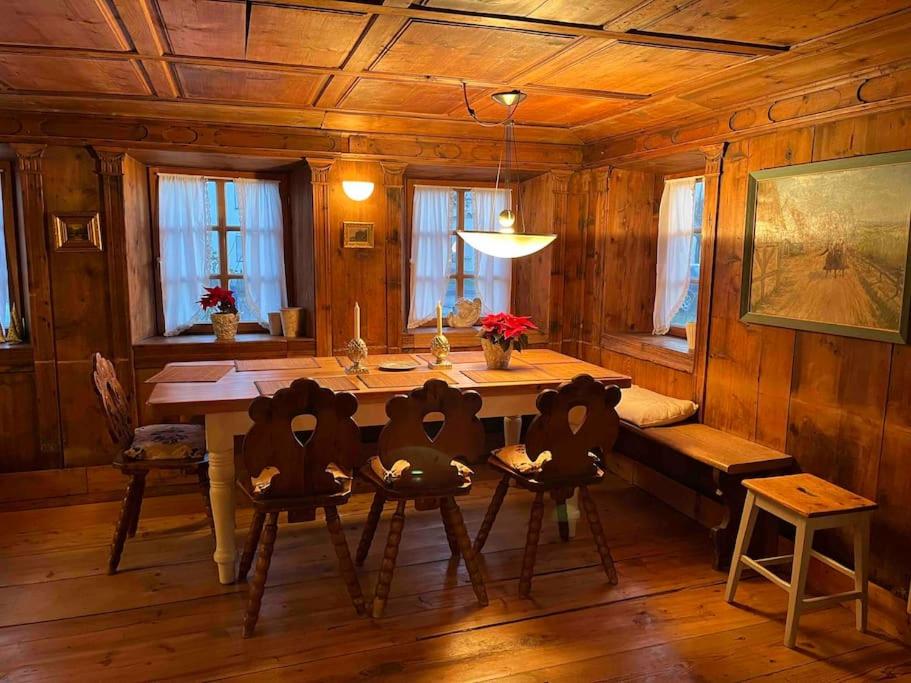 Historic and unique Farm House from 1604