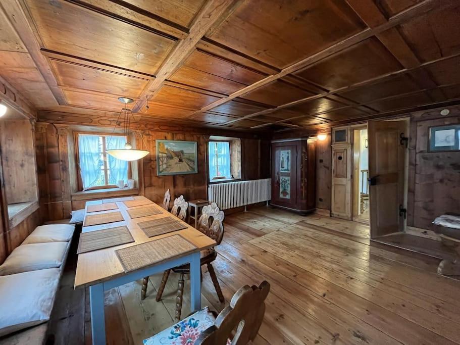 Historic and unique Farm House from 1604