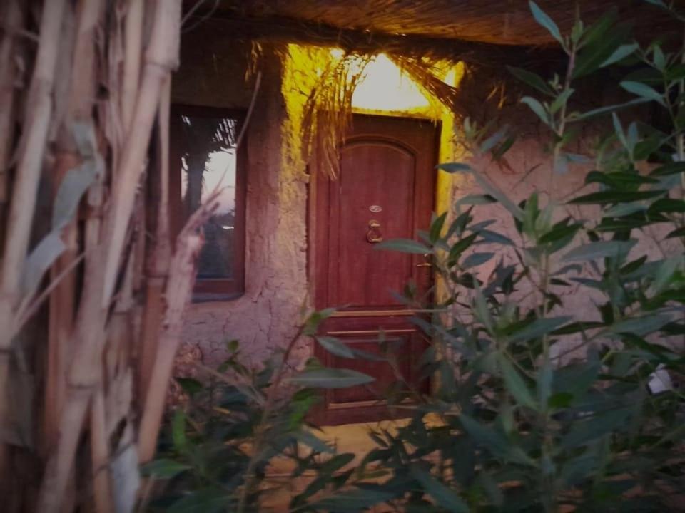 Dahshour Mudhouse Fayoum Desert Road 27km from Pyramid Maydoum Package 4Days 3Nights 500USD full board Visit of Pyramids Khan El Khalili Museum cairo by ni