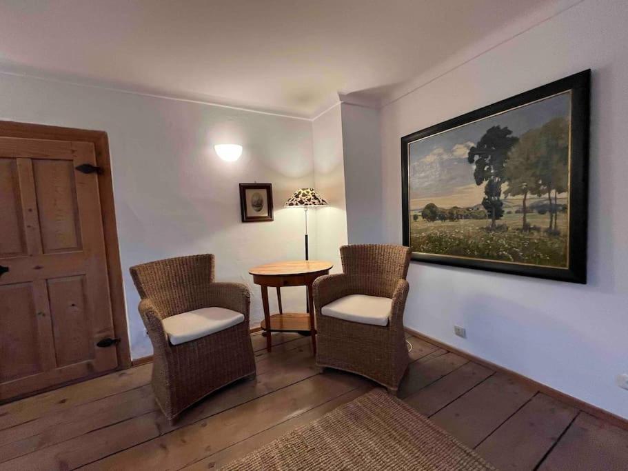Historic and unique Farm House from 1604