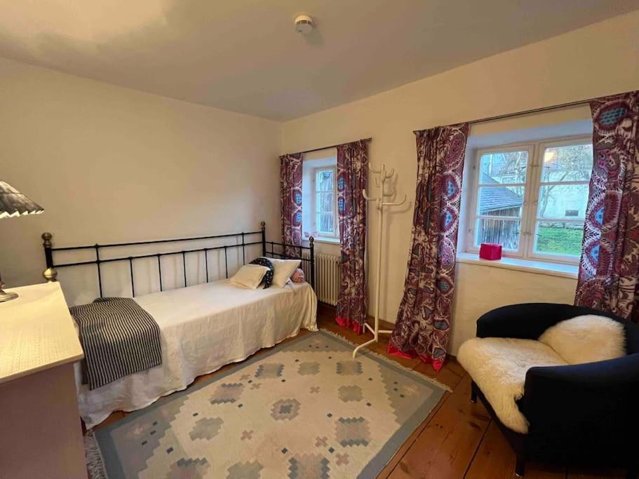 Historic and unique Farm House from 1604