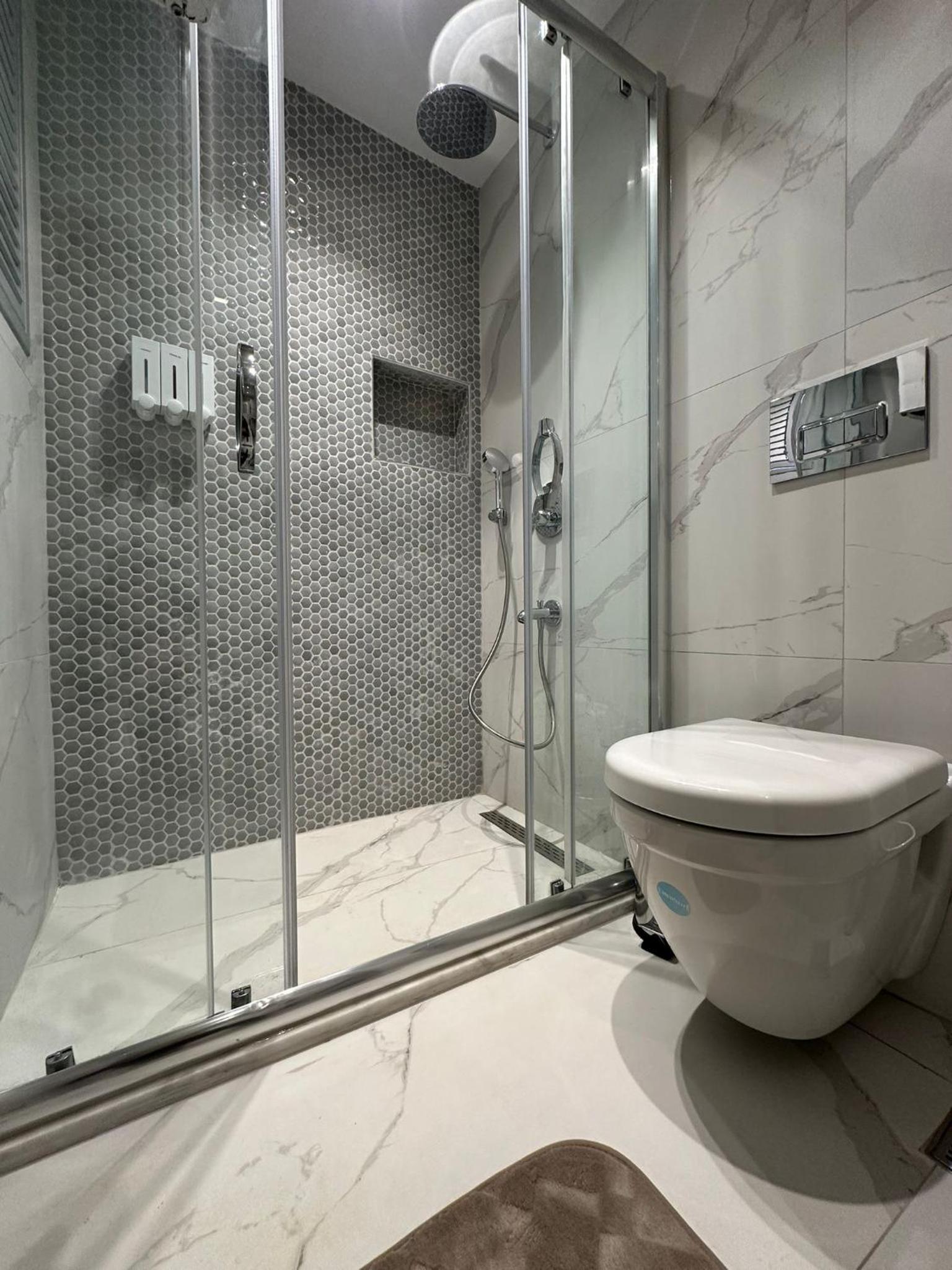 ŞAHİN PERA SUİT 1 stylish 2Br 3Ac apartment near Istiklal street