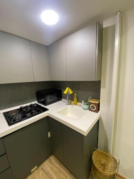 SUPER LOCATION Low-cost flat