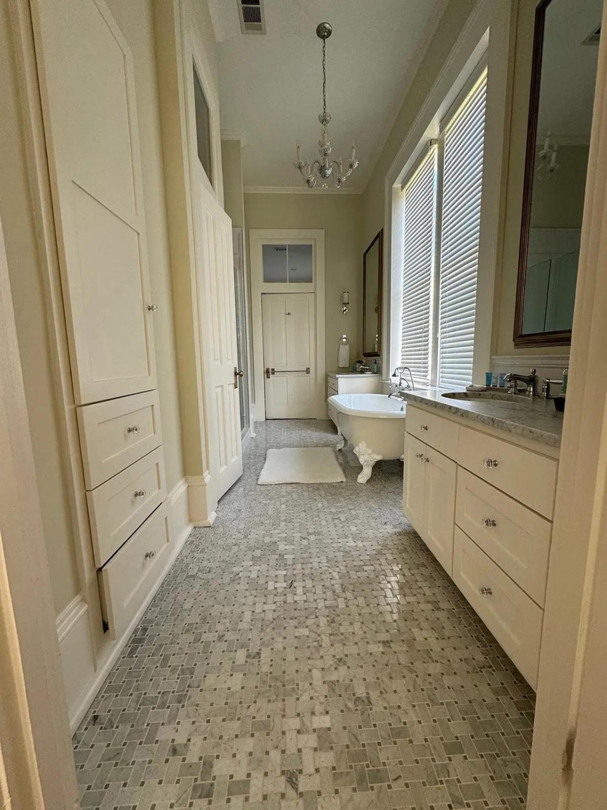 Captain Jacks Guest House - Property Image 24