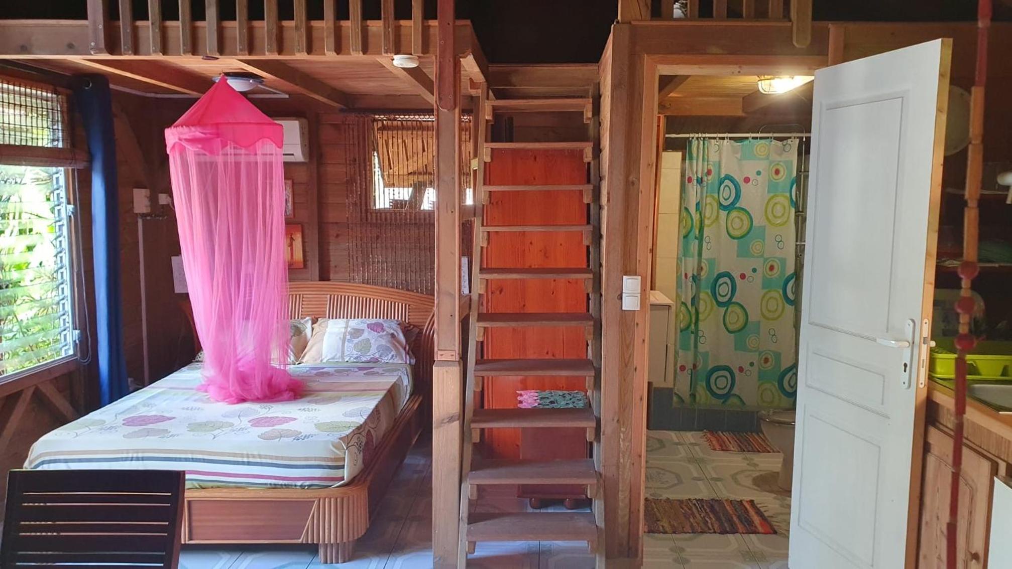 Lodge Indigo