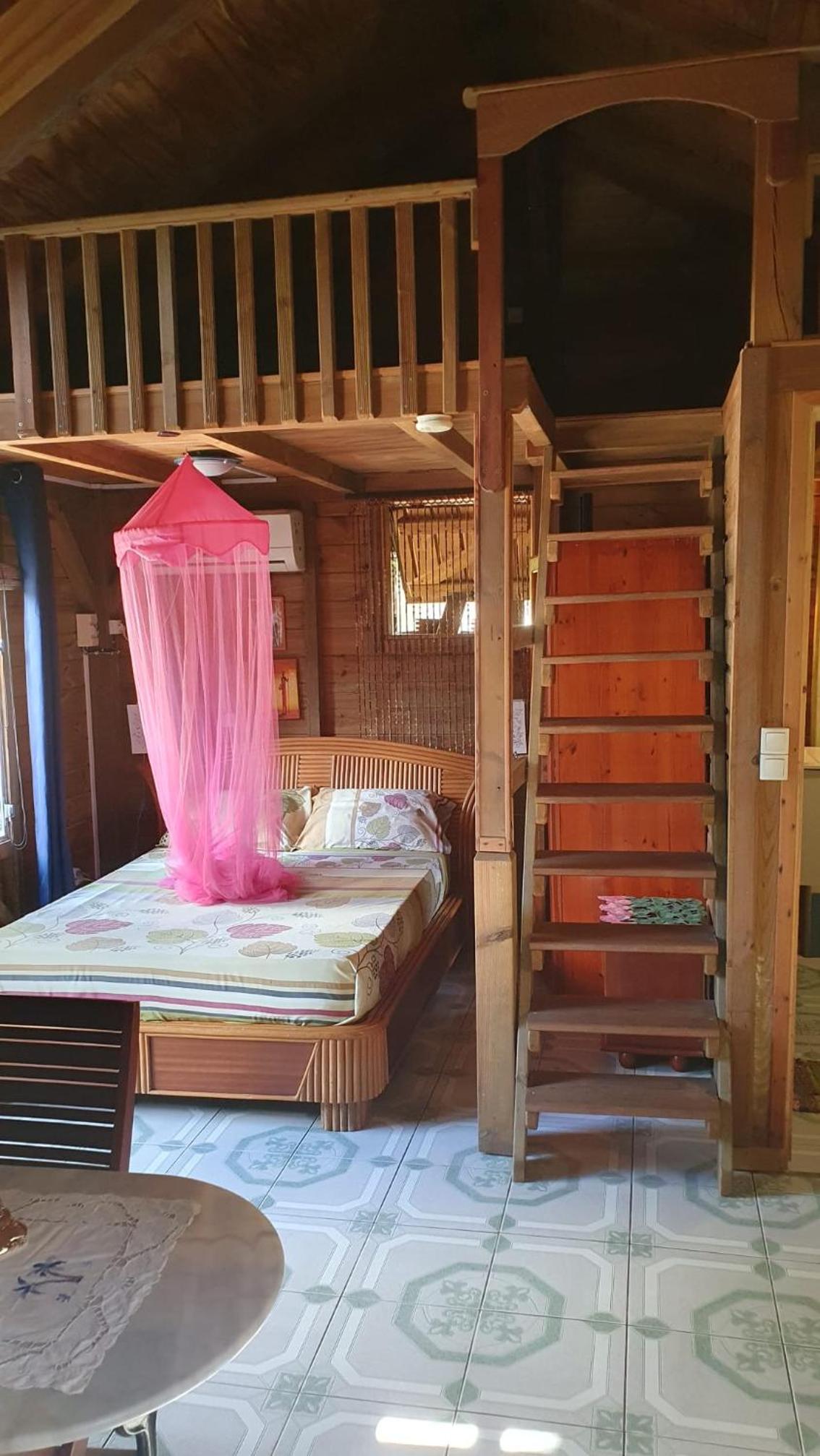Lodge Indigo