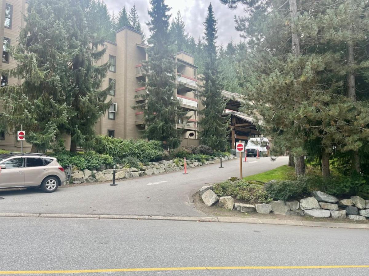Tantalus Lodge Whistler Family Ski Suite