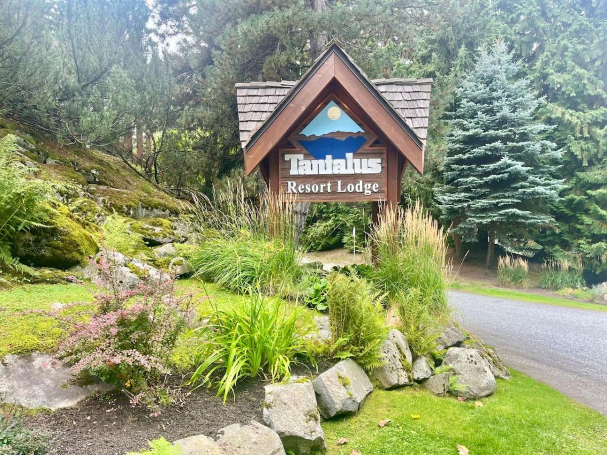 Tantalus Lodge Whistler Family Ski Suite