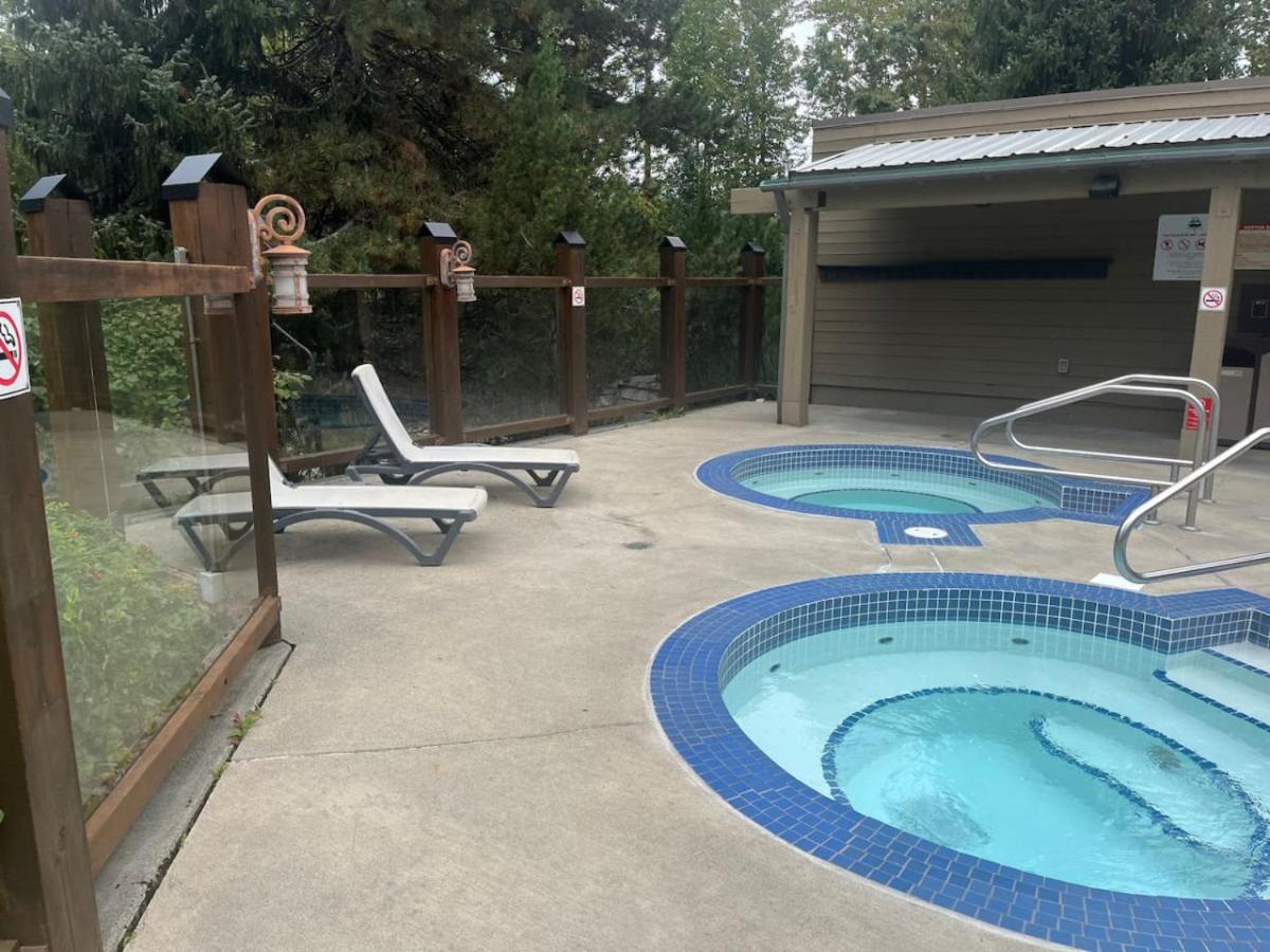 Tantalus Lodge Whistler Family Ski Suite