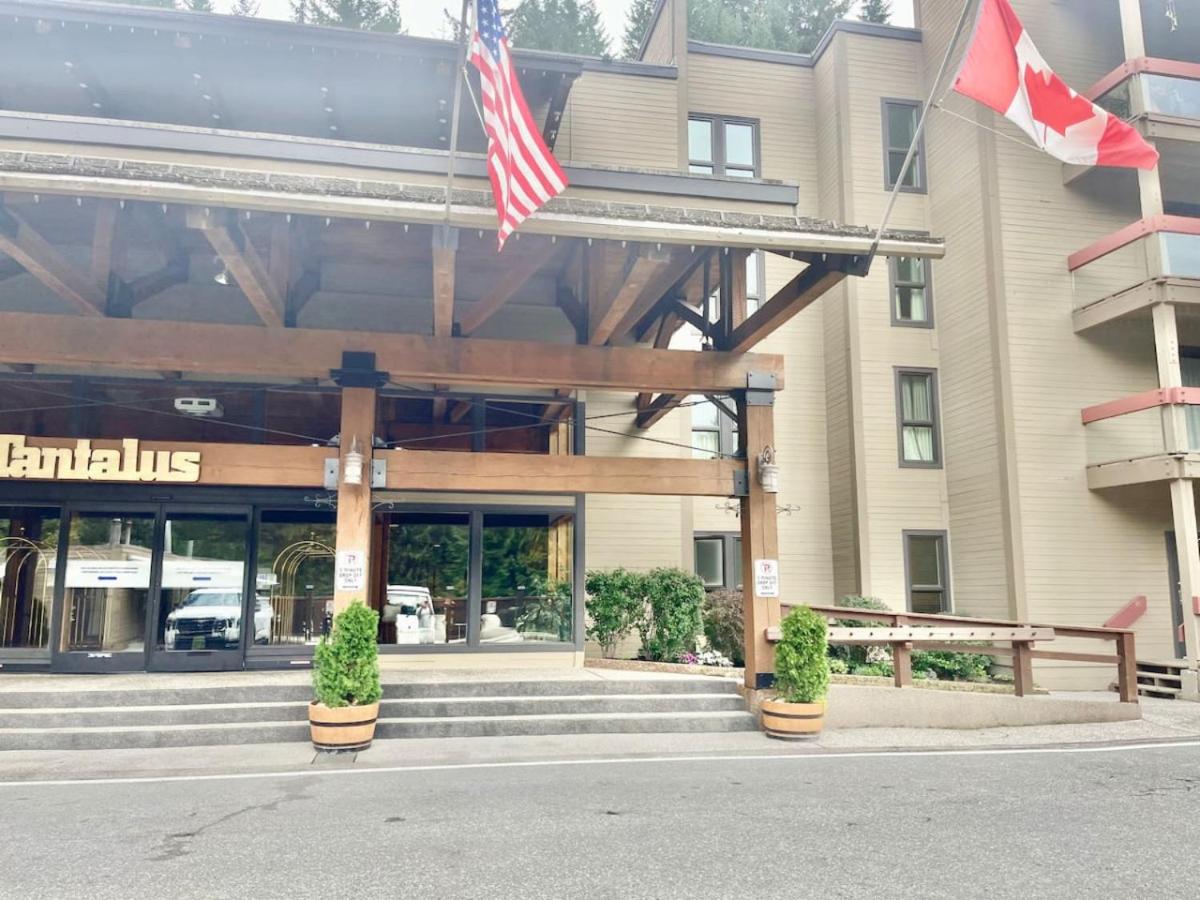 Tantalus Lodge Whistler Family Ski Suite