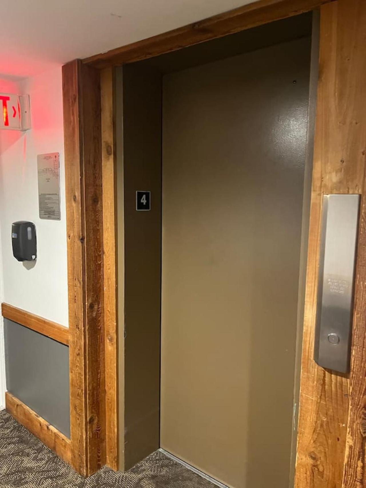 Tantalus Lodge Whistler Family Ski Suite