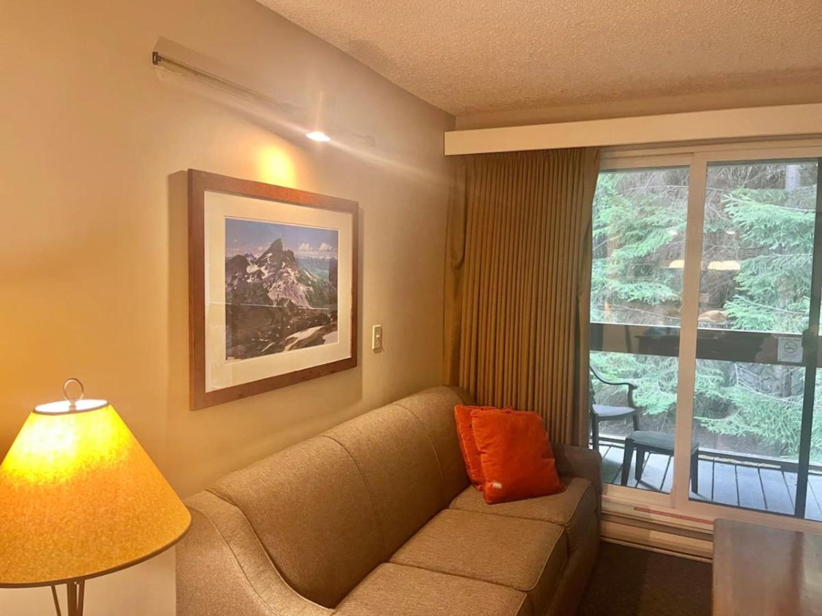 Tantalus Boutique Hotel Spacious Whistler Suite