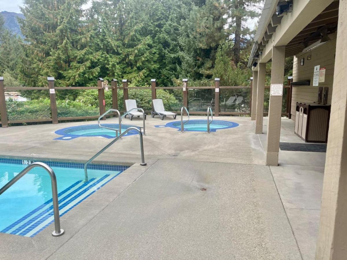 Tantalus Boutique Hotel Spacious Whistler Suite
