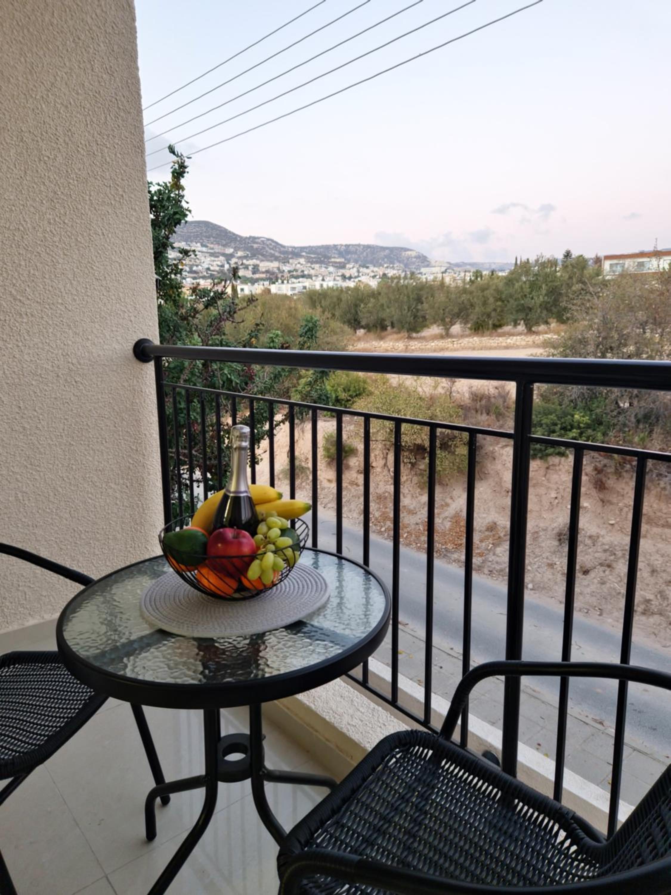 Superior Serenity apartment near Coral Bay