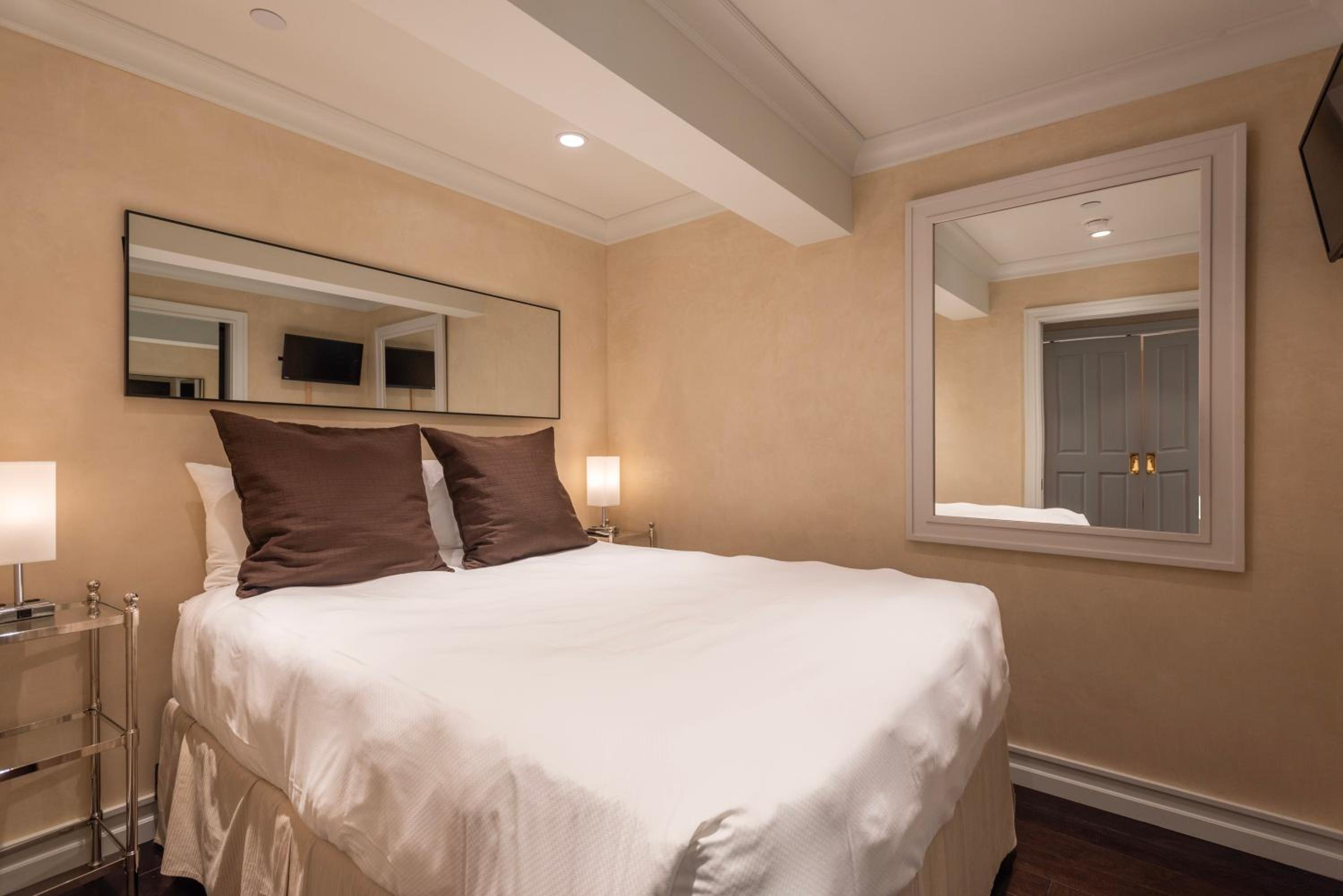 North of Nell Unit 2D, 2-Bedroom Condo Steps from Aspen Mountain - Property Image 2