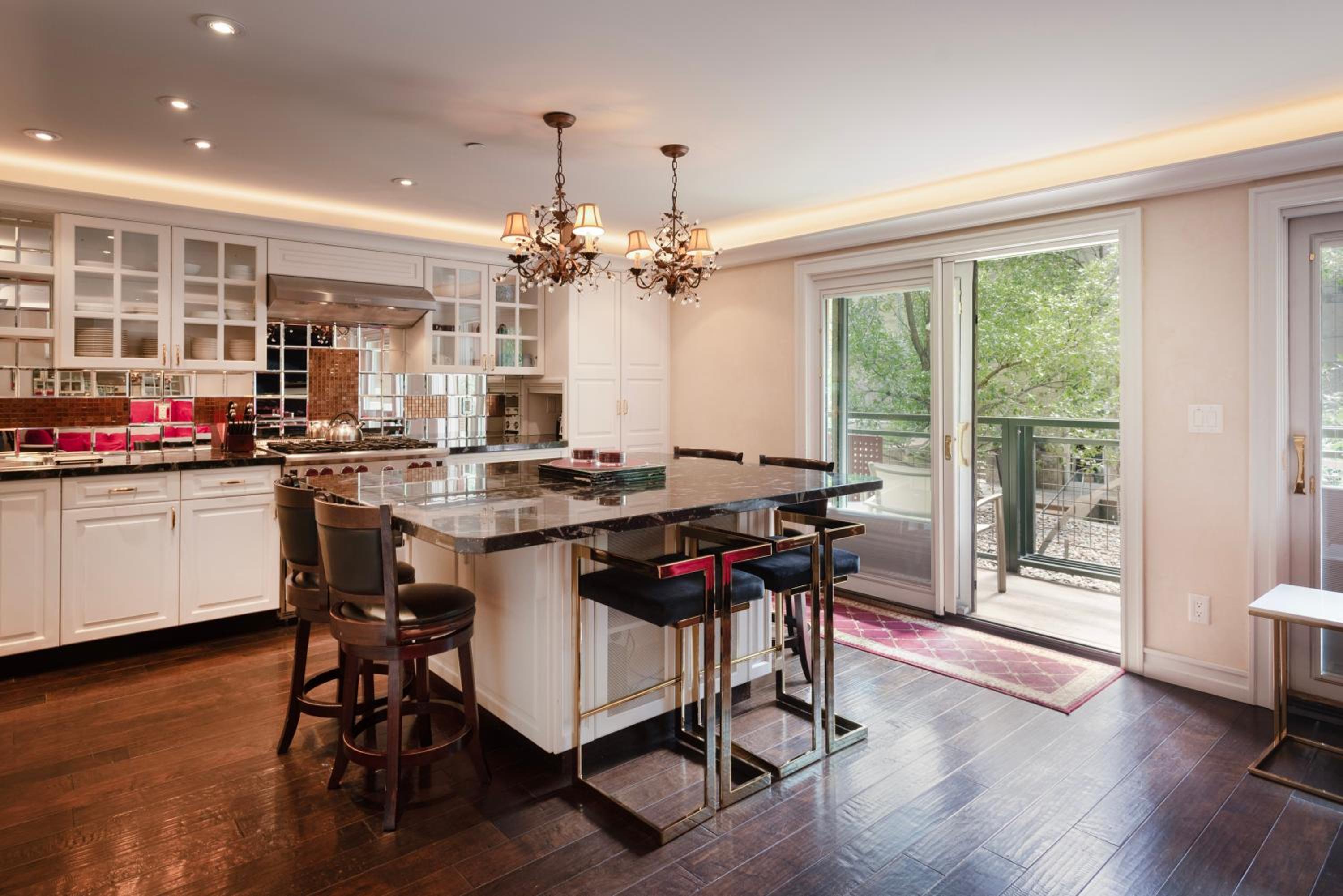 North of Nell Unit 2D, 2-Bedroom Condo Steps from Aspen Mountain - Property Image 3