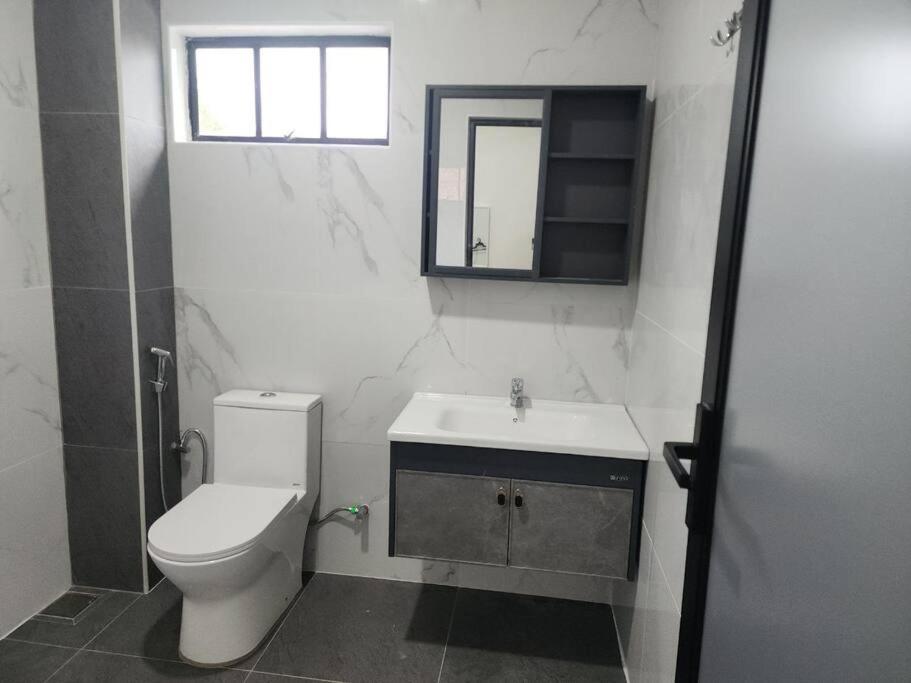 Satu Retreat Johor Bahru Homestay