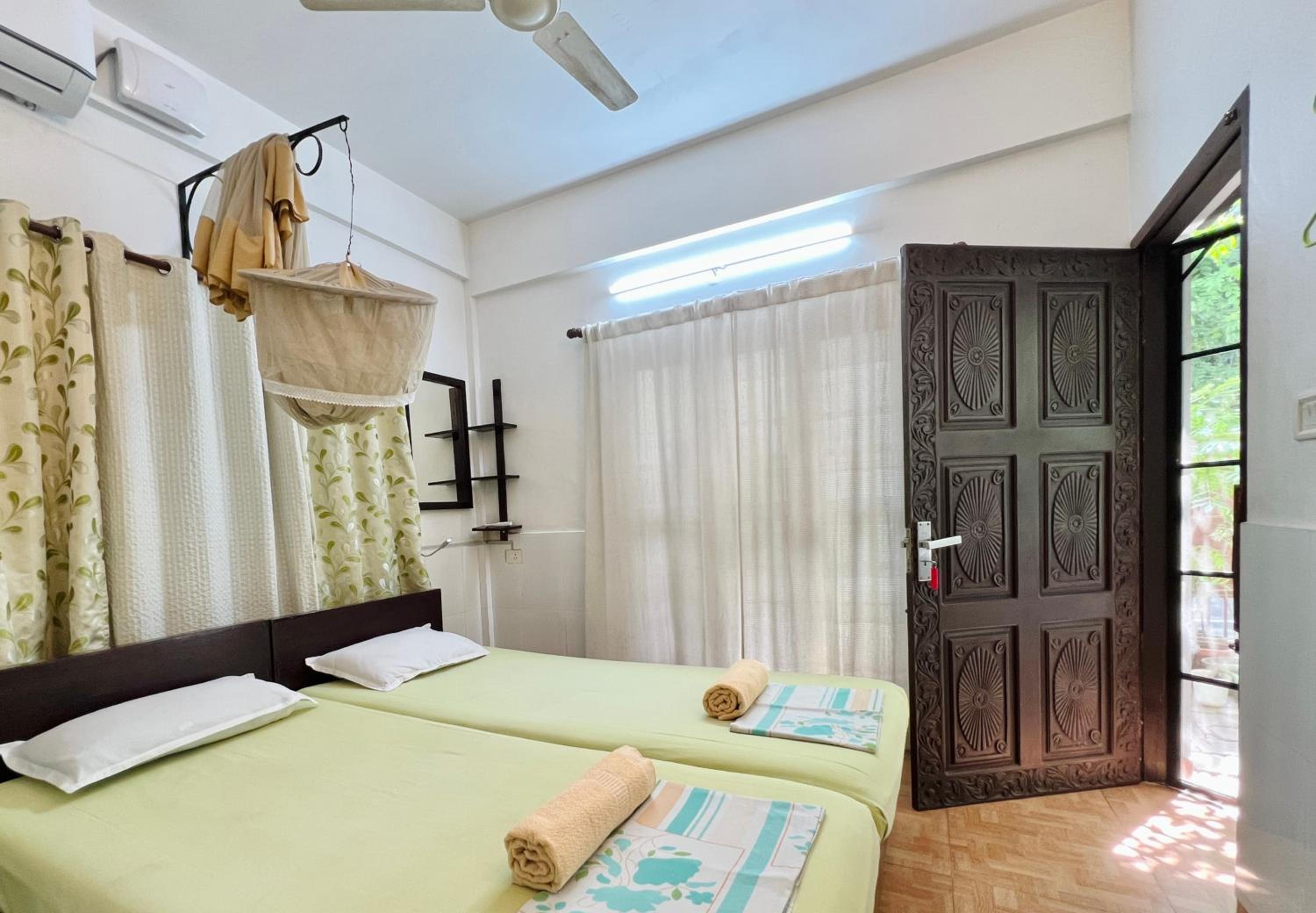 Reds Residency - Homestay