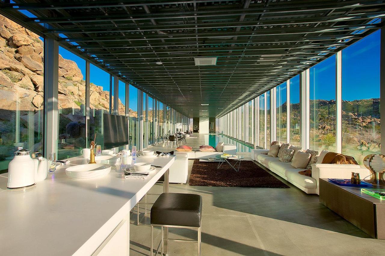 Invisible House Desert Icon w Indoor Pool view 2