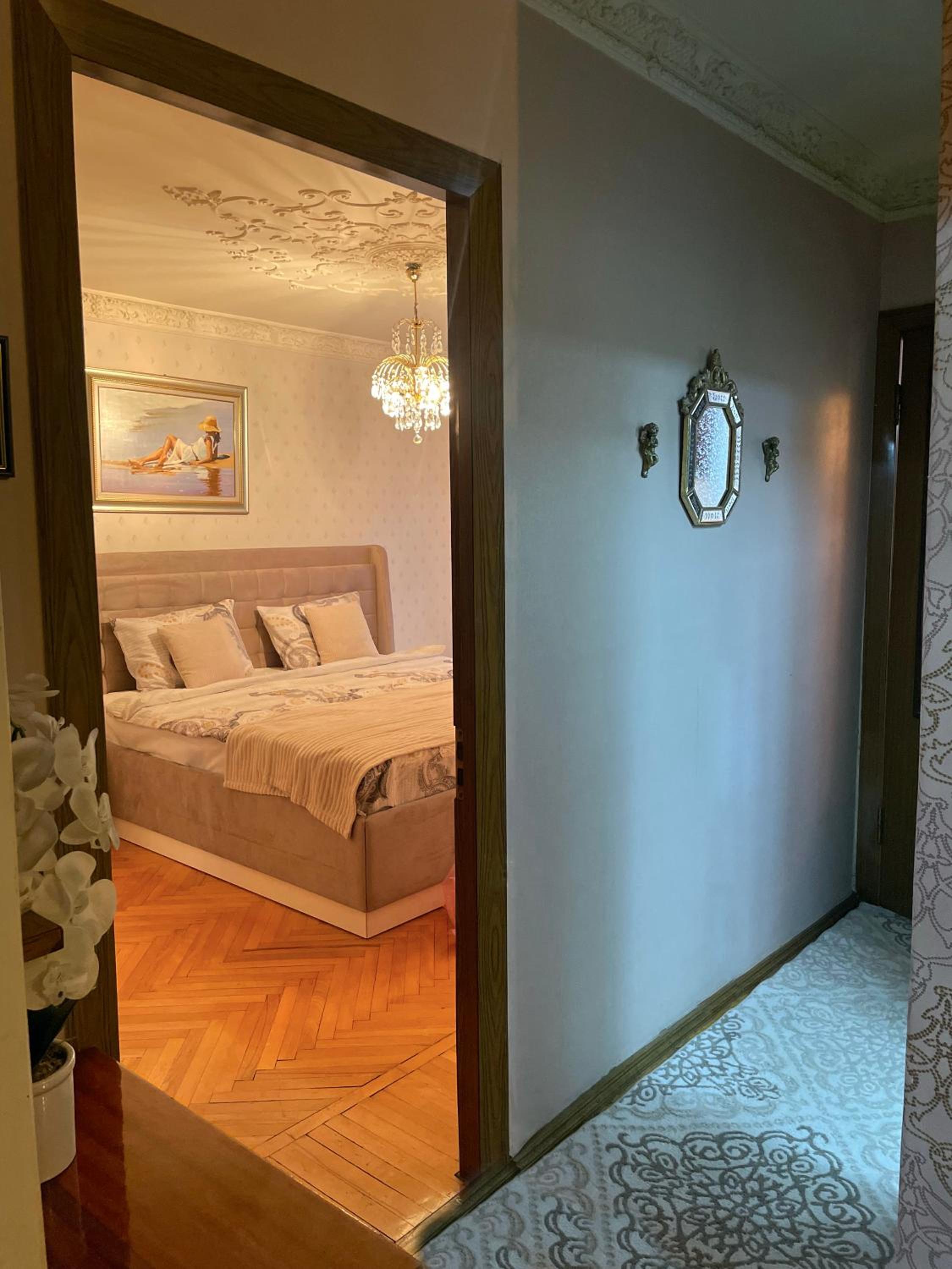 Downtown apartment