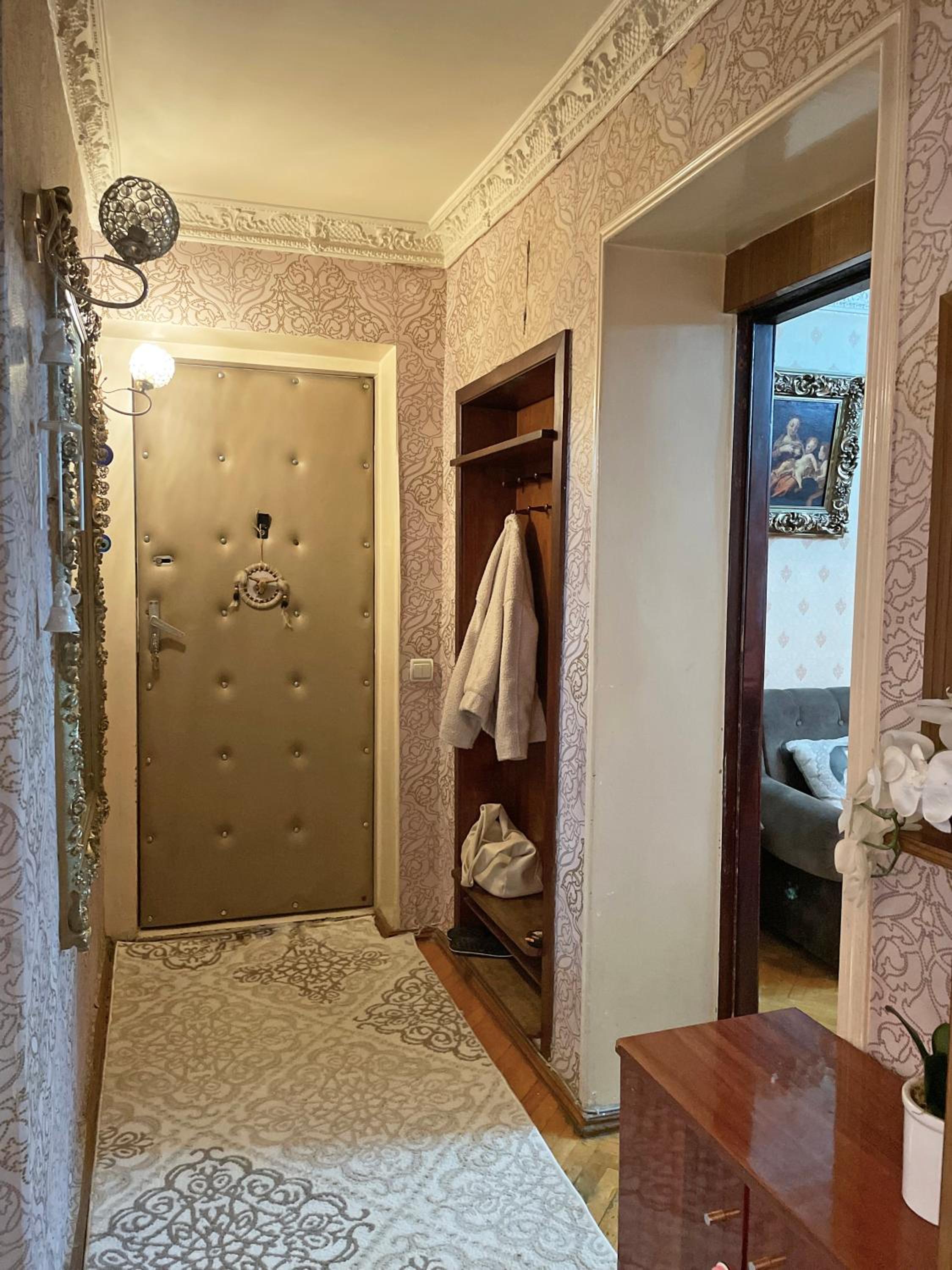 Downtown apartment