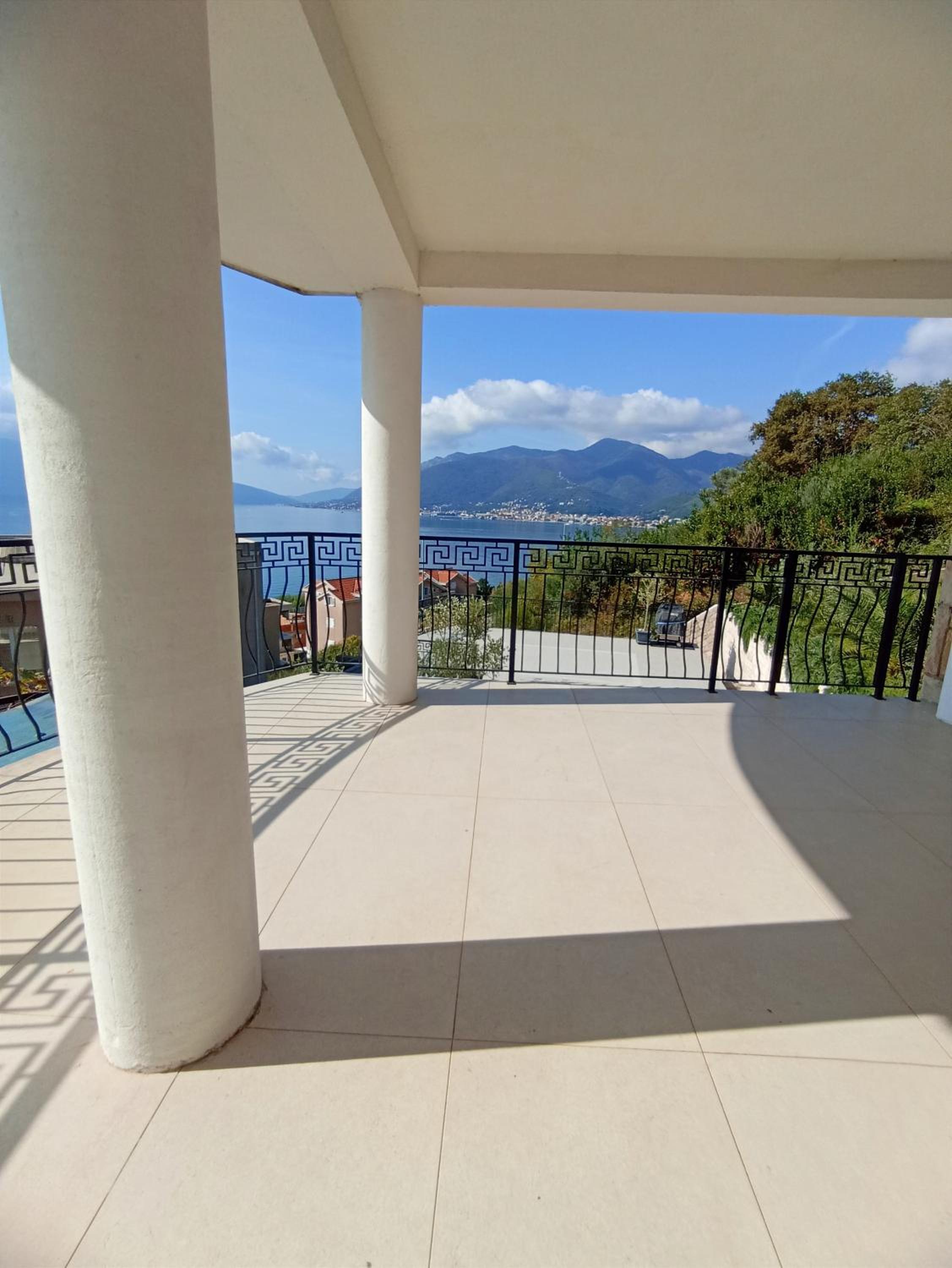 Villa Lastva view 2