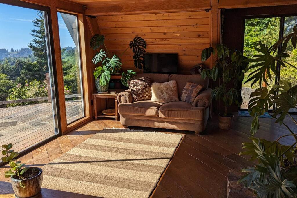 A-Frame Cabin with Sauna Deja Vu view 3
