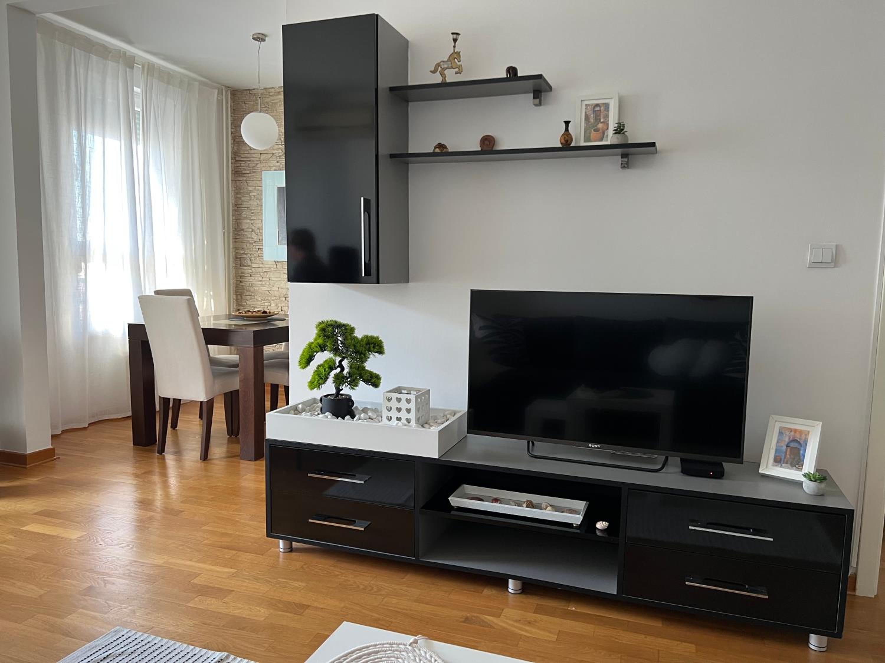 Zen Suite view 2