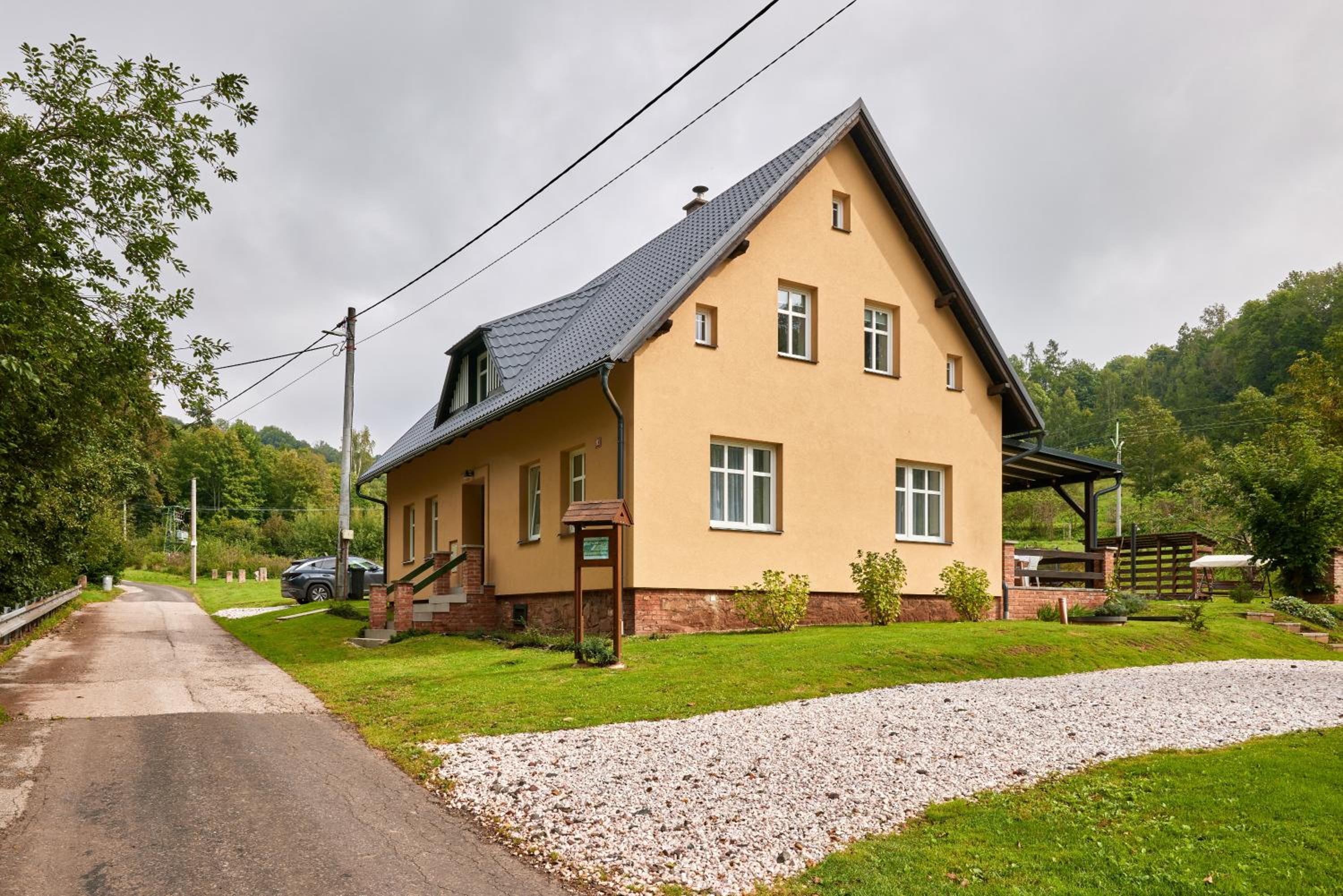 Photo 43