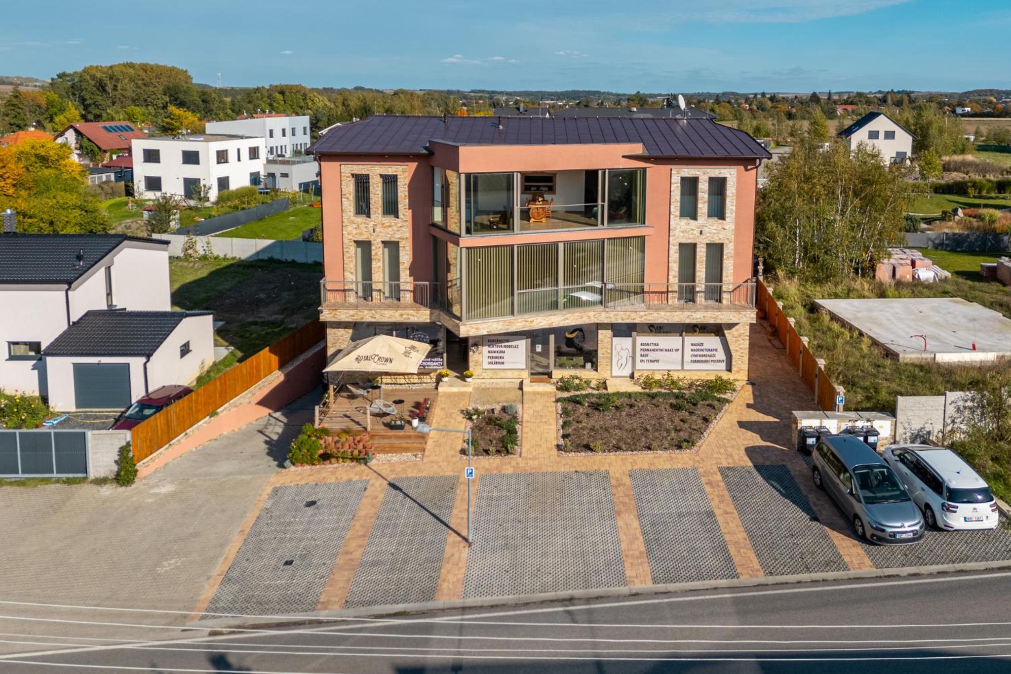 LASKARA Garden Apartment by Prague Forest