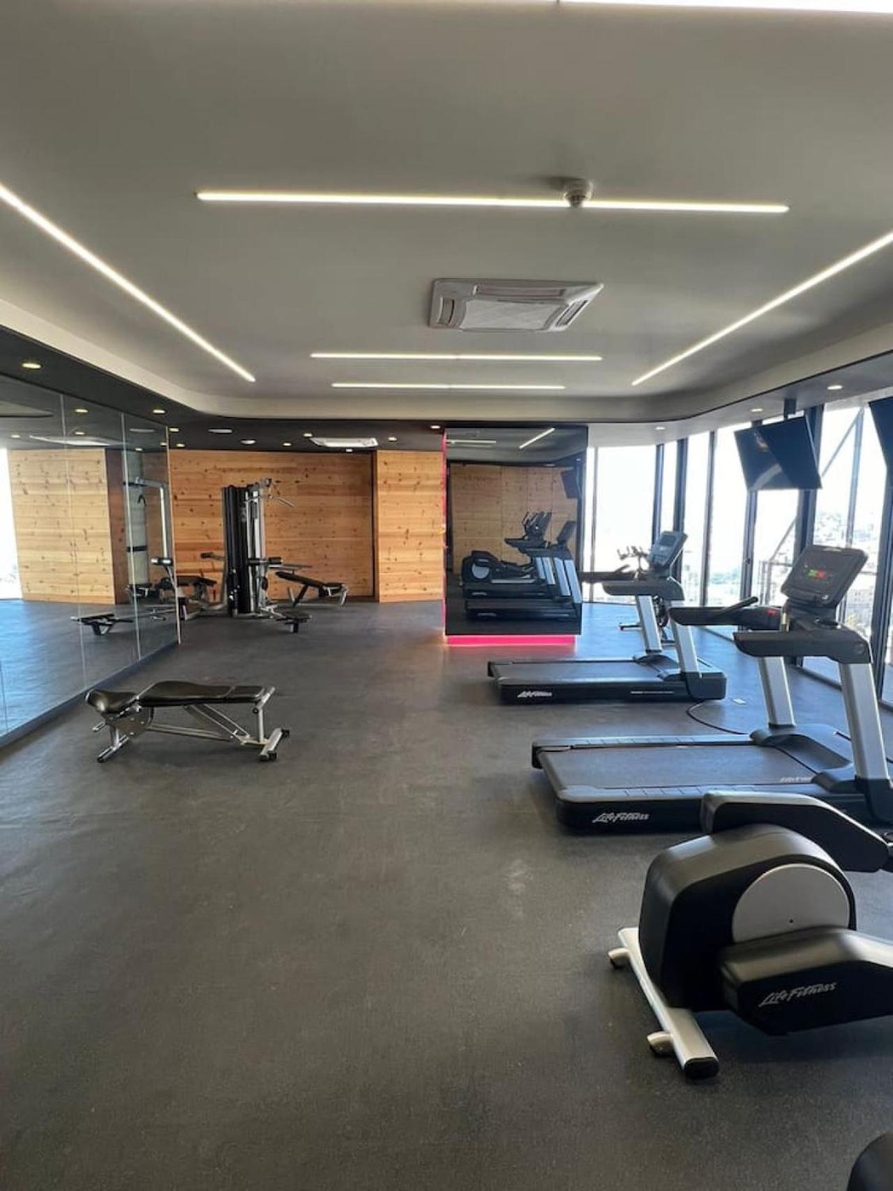 Perfect gataway centrally located in Tijuana view 4