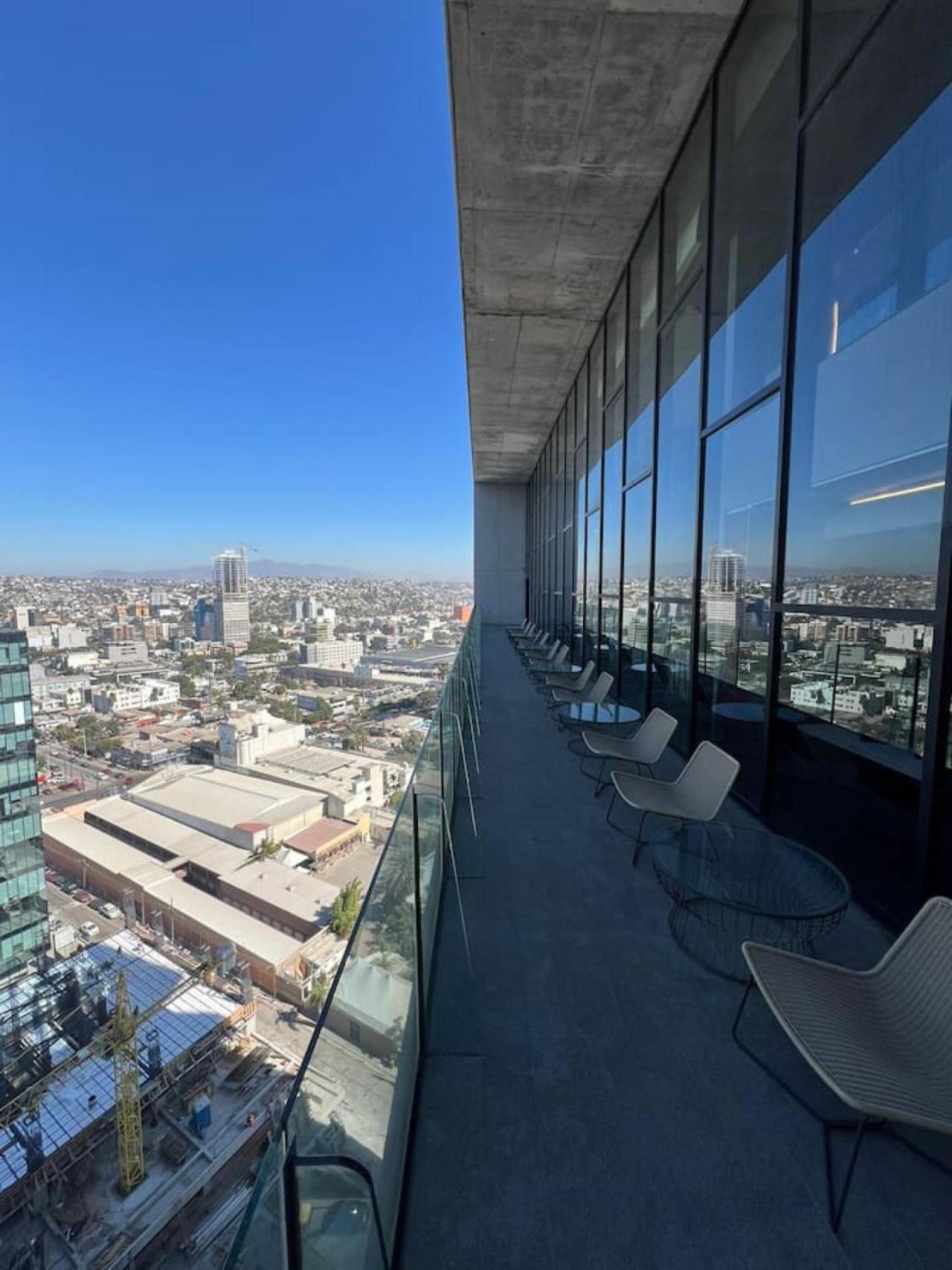 Perfect gataway centrally located in Tijuana view 5