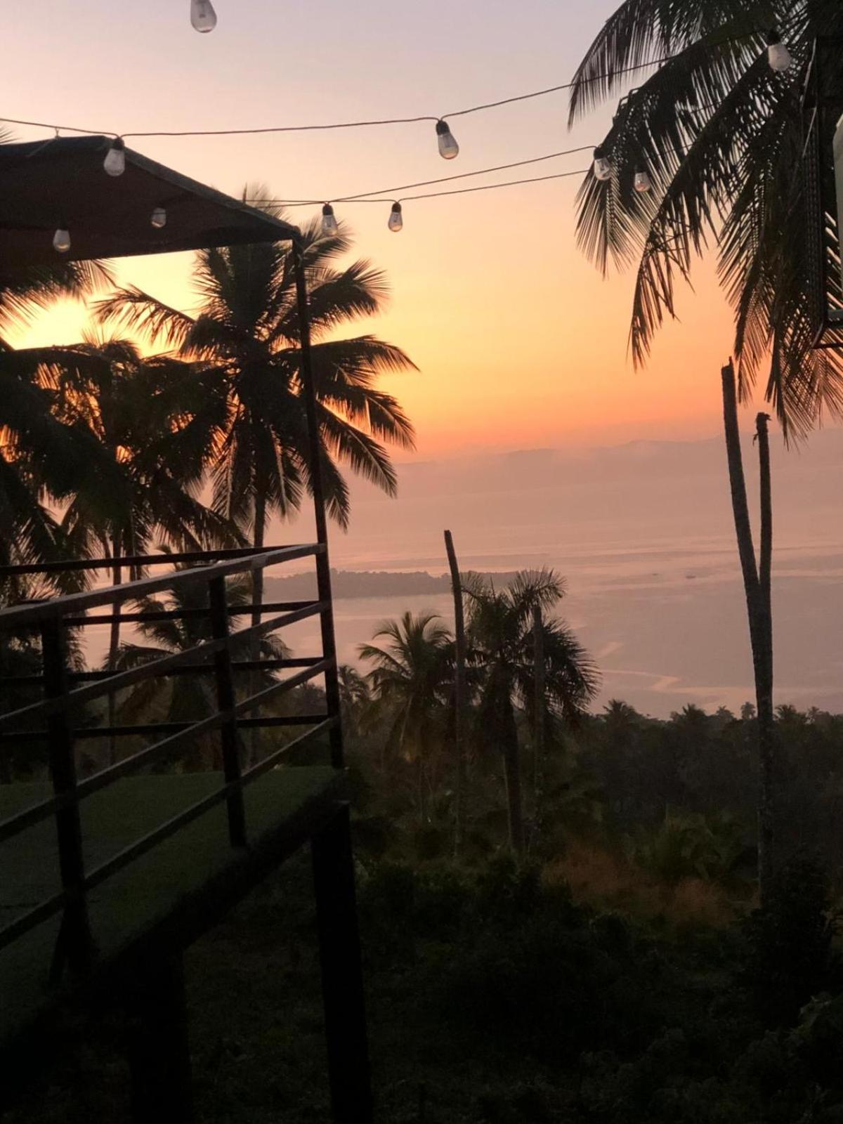Private intimate villa 2pax with jacuzzi beautiful view