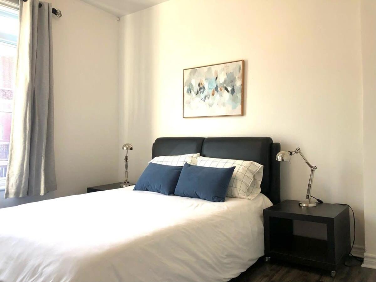 Chez Mont Royal Apartments!