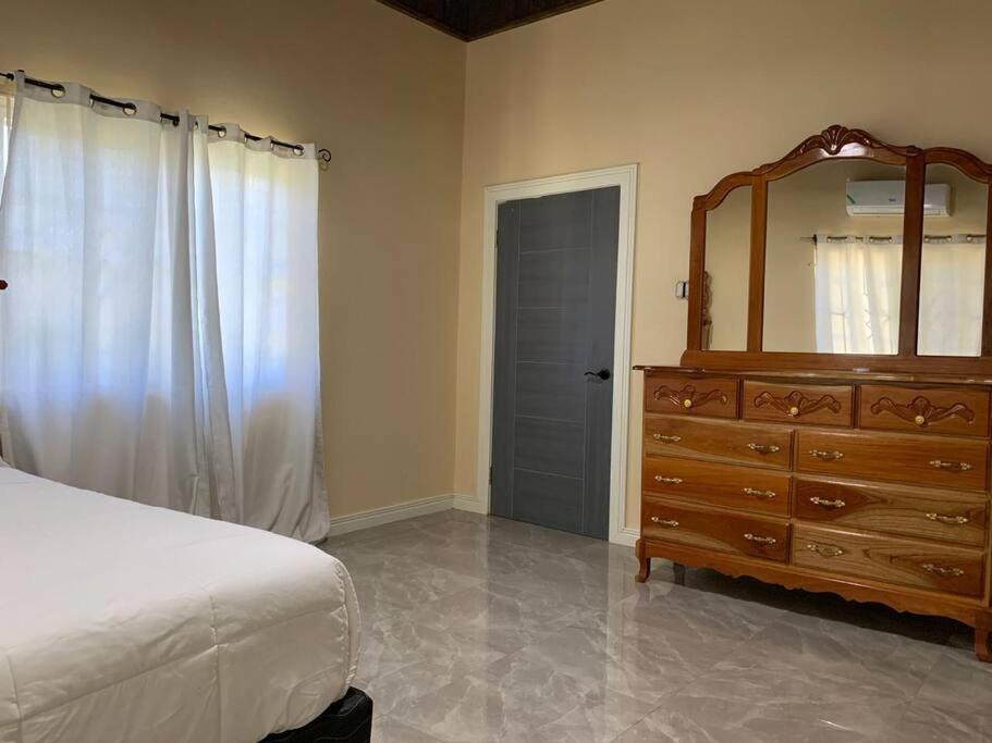 Your Home In Jamaica view 3