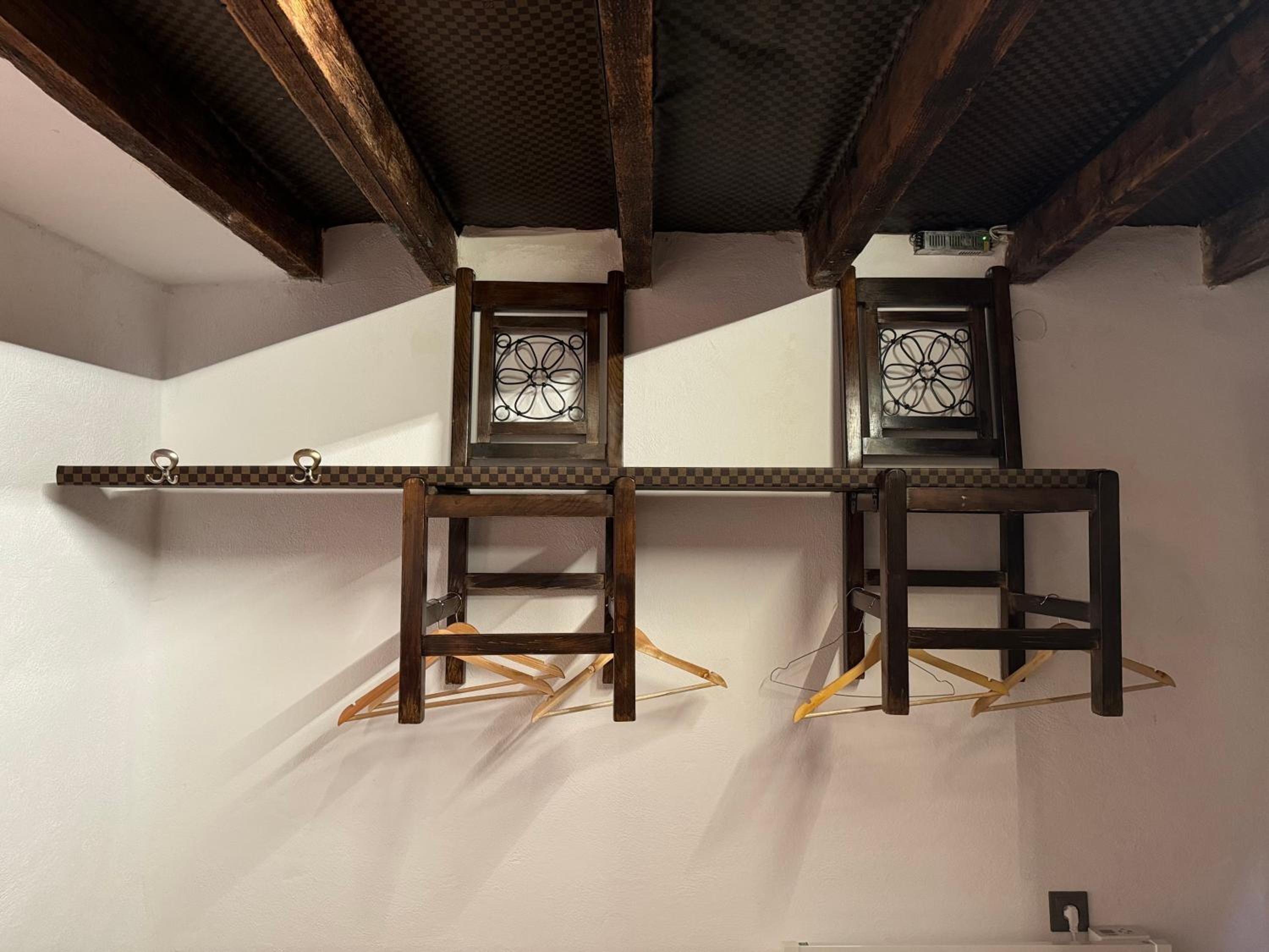 Photo 29