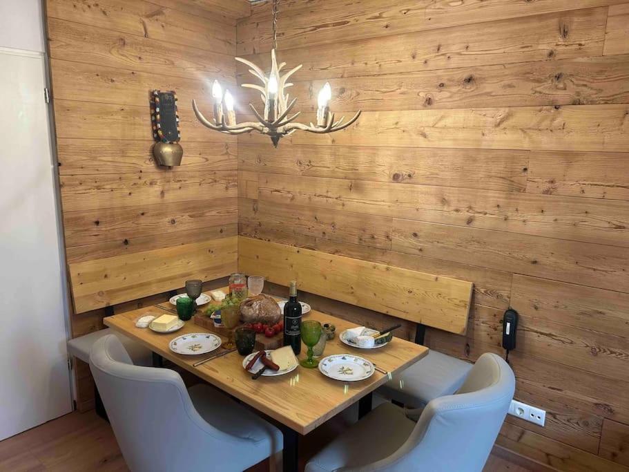 FEWO Allgäu Chalet mit Schwimmbad und Sauna