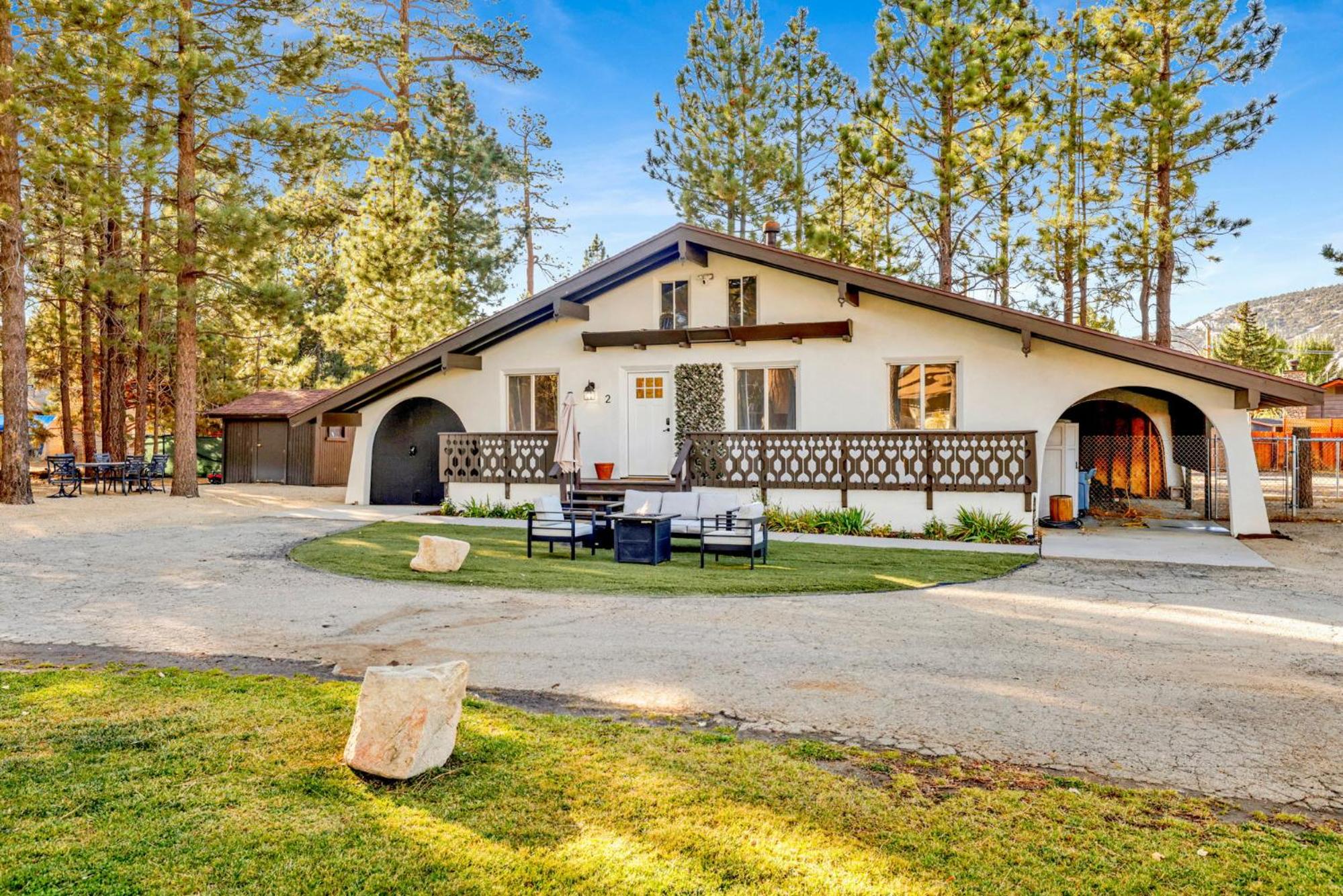 The woodside cottage #2505