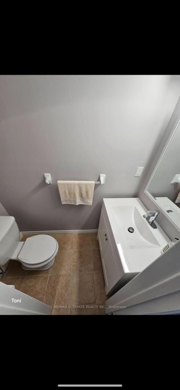 Affordable Basment Apartment - London