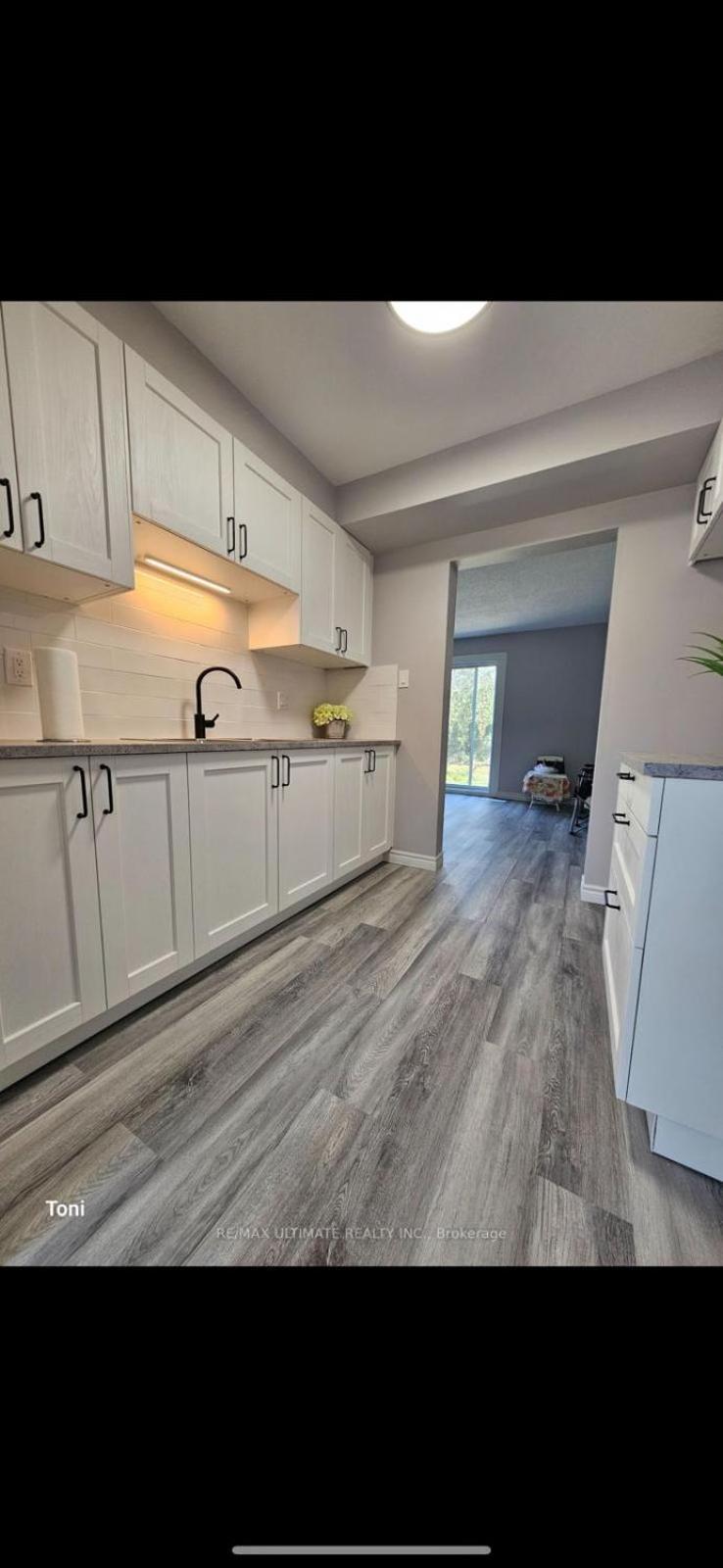 Affordable Basment Apartment - London