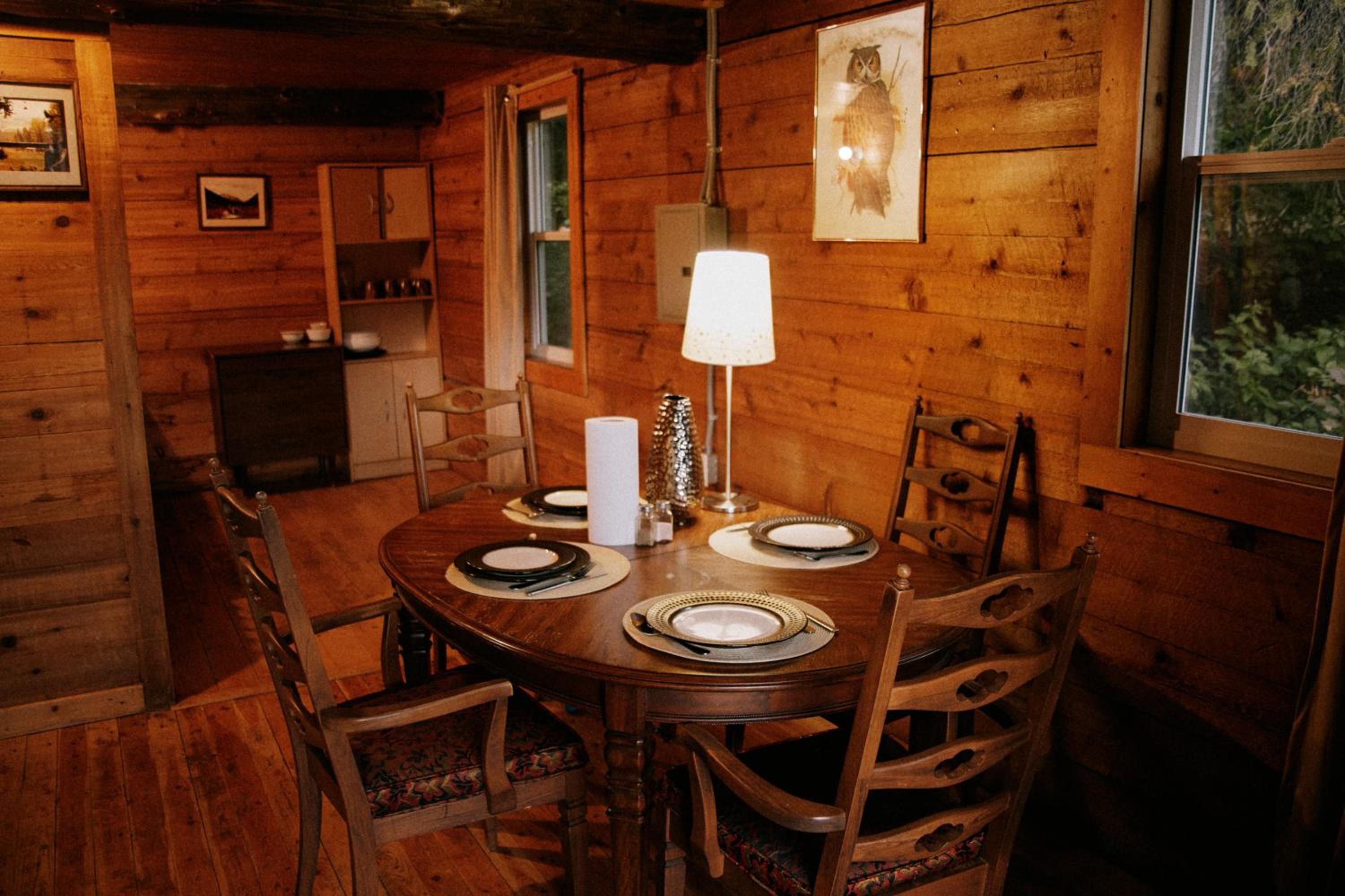 Rustic Woodland Cabin at Beaverfoot